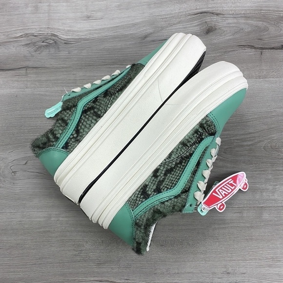 VANS - SUPER COMFYCUSH LOW TOPS Platform - Picture 6 of 12